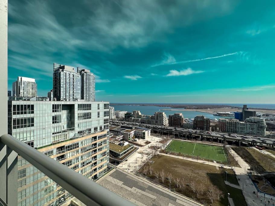 Comfort Two Beds Suite By Cn Tower Rogers Centre Plus Free Parking Toronto Exteriér fotografie